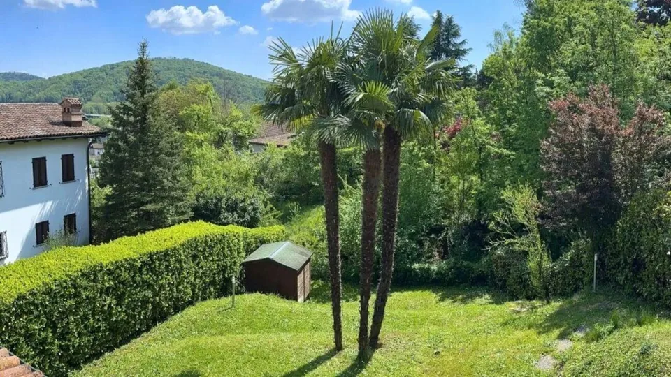 Casa di charme con camino, terrazzo e locale hobby insonorizzato