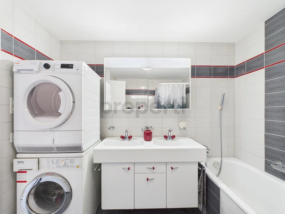 4.5-Zimmer-Wohnung in Oberkulm  inklusive 2 Tiefgaragenplätze– Attr...