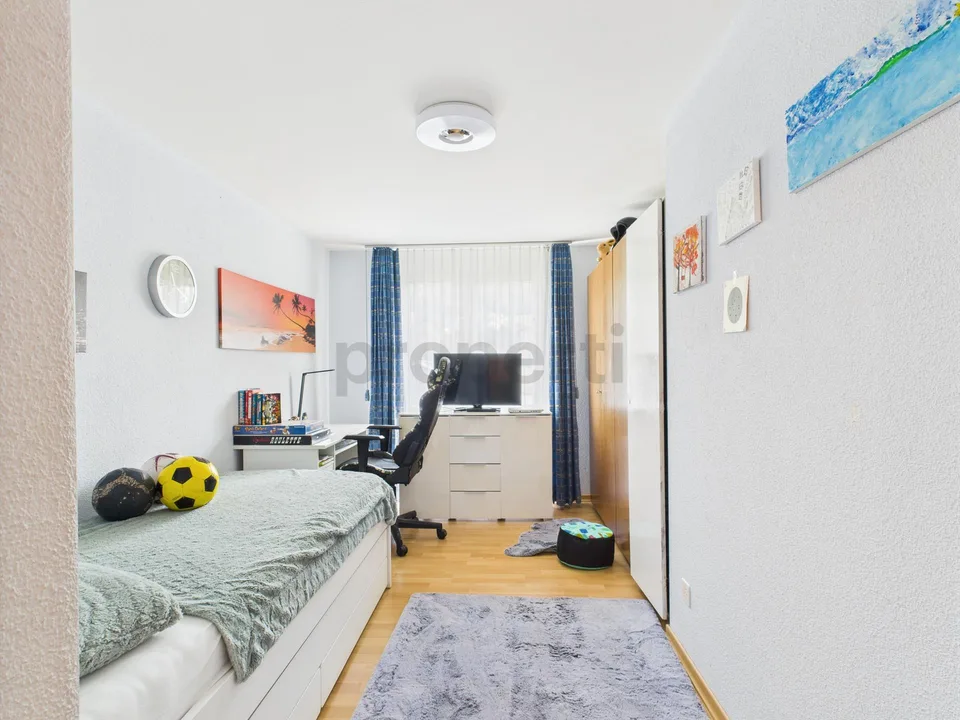 4.5-Zimmer-Wohnung in Oberkulm  inklusive 2 Tiefgaragenplätze– Attr...