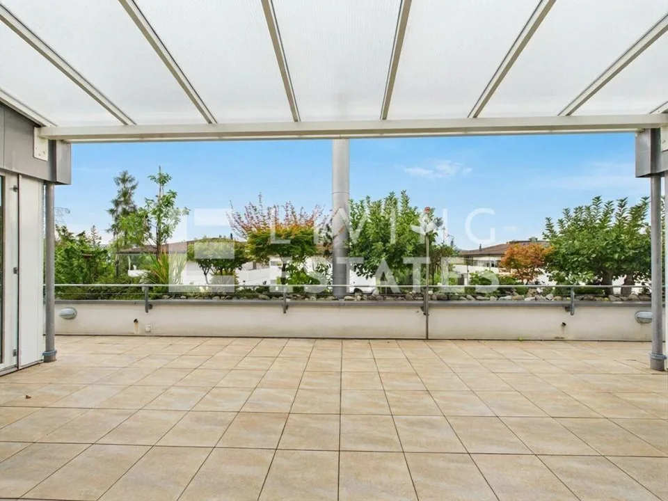 ZWISCHEN HIMMEL UND ERDE - TERRASSE. AUSBLICK. PRIVATSPHÄRE.