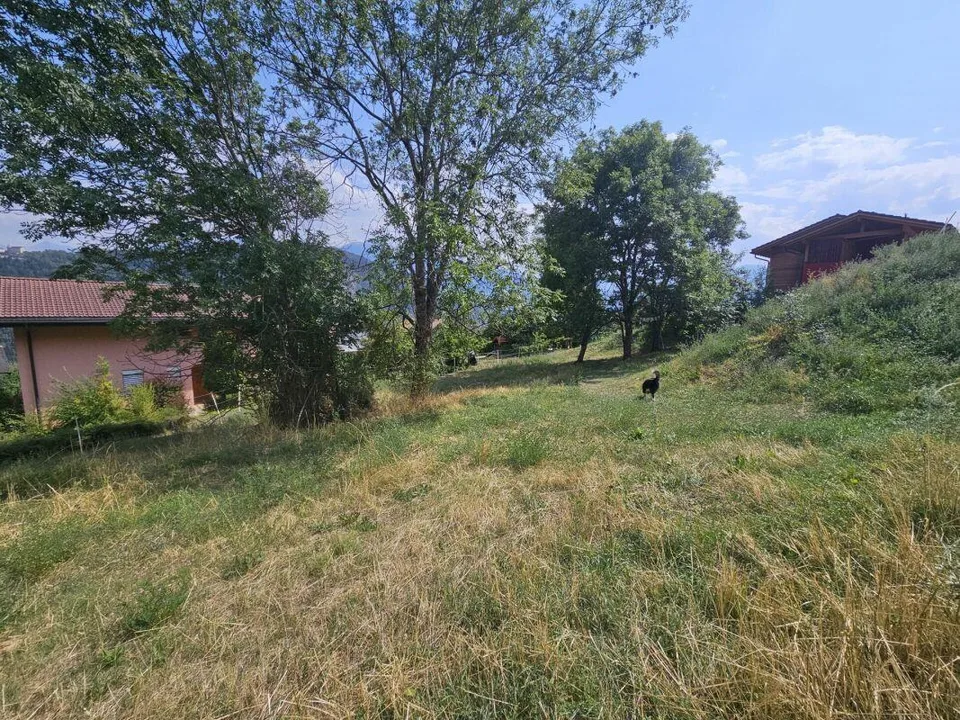Terrain à bâtir, cadre résidentiel à Luc