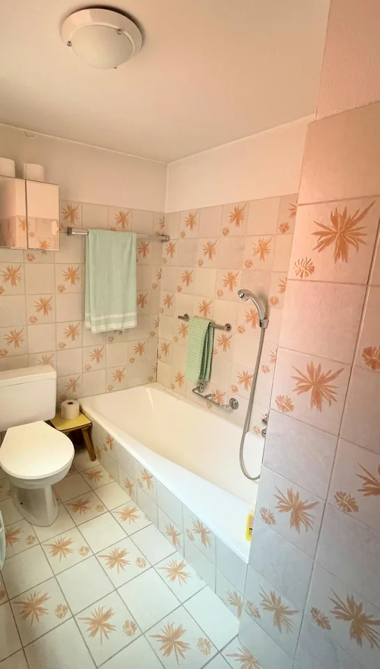 Appartamento duplex + appartamento a reddito + negozio