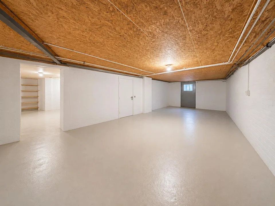 Einfamilienhaus mit grossem Grundstück & Entwicklungspotenzial