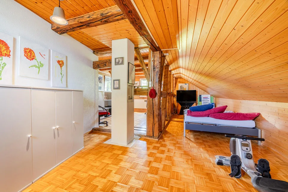 Liebevoll gepflegtes Doppel-Einfamilienhaus mit Charme
