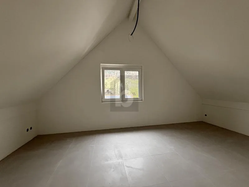 EXCLUSIVITÉ AVEC GRANDE TERRASSE SUR LE TOIT