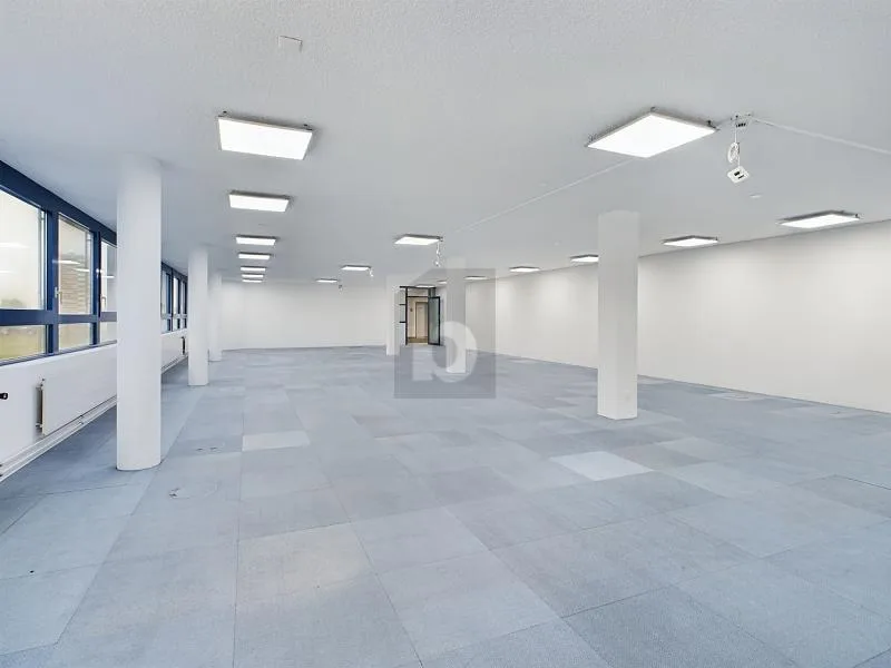 VON EINZEL-  BIS GROSSRAUMBÜRO (200/400/800 M2)