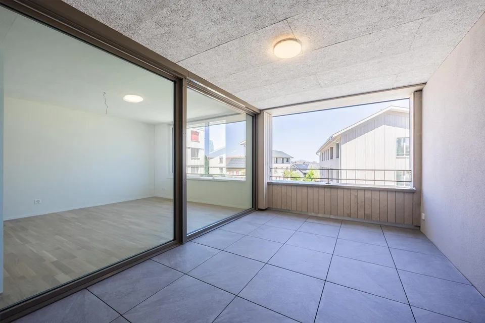 Helle 3.5-Zimmer-Atelierwohnung mit Loggia