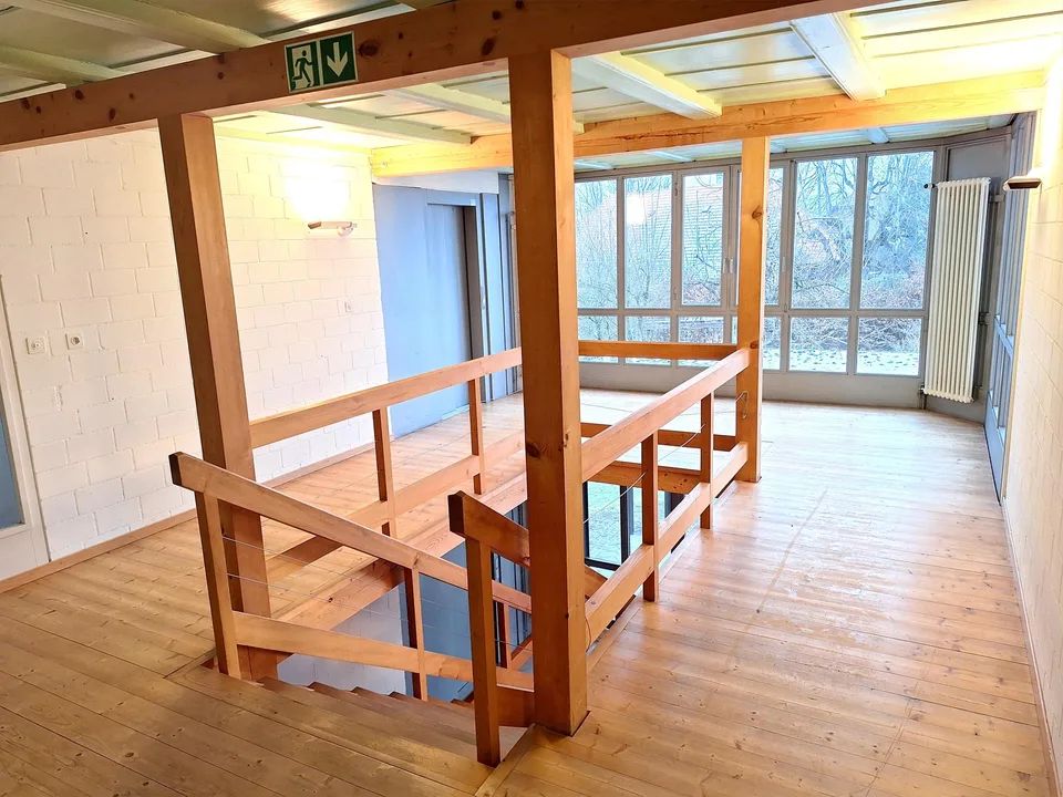 Attraktive Büro- /Gewerbefläche zu vermieten