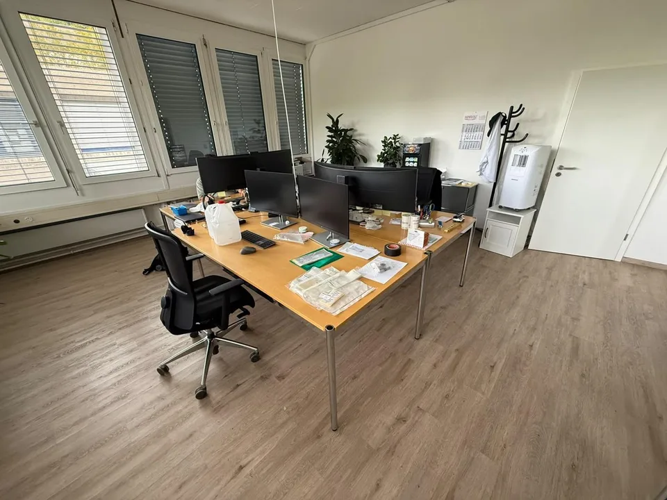 Helle und vielseitig nutzbare Büroräumlichkeiten