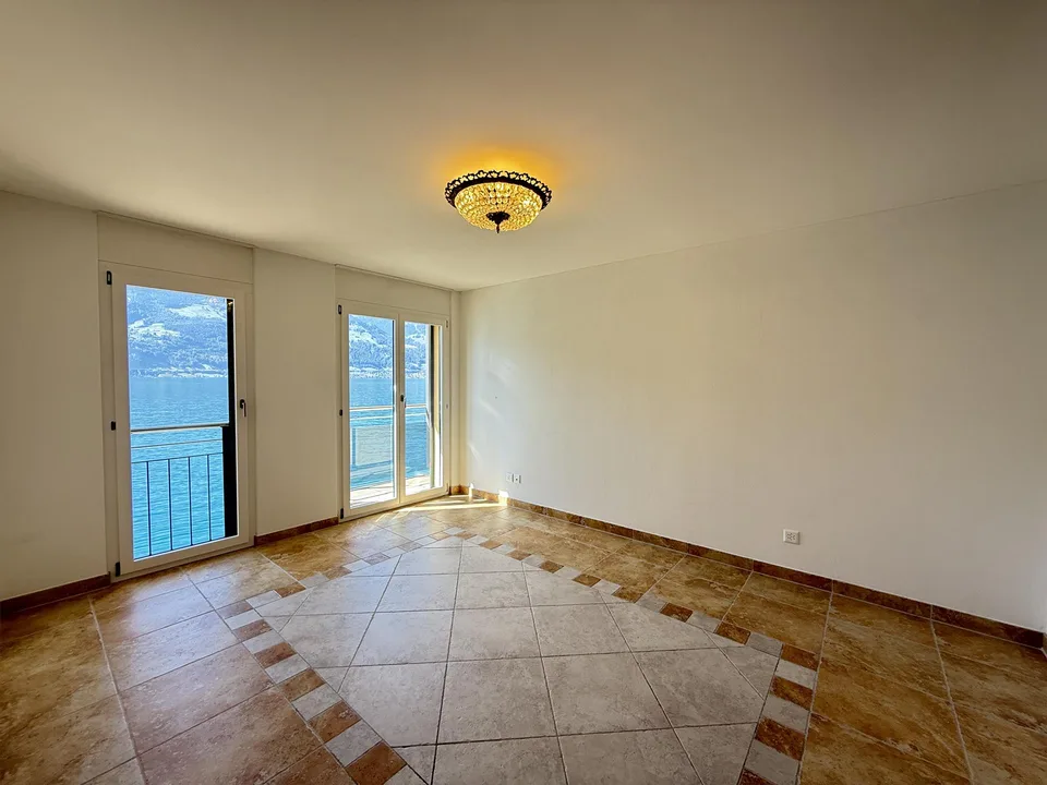3.5 Zimmer-Maisonettewohnung direkt am See