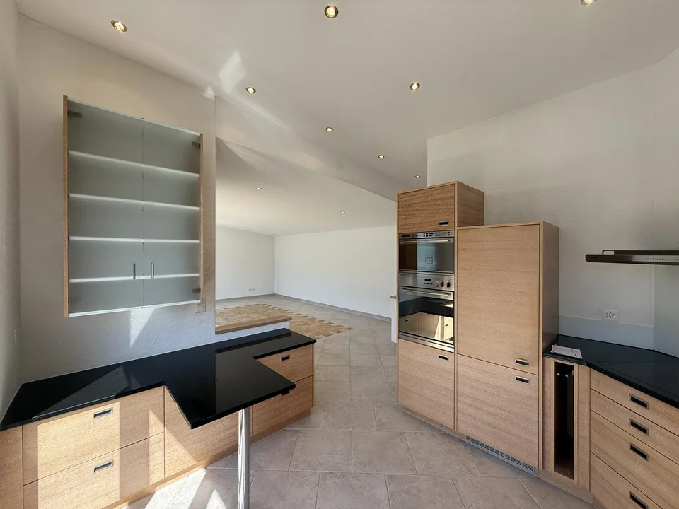 3.5 Zimmer-Maisonettewohnung direkt am See