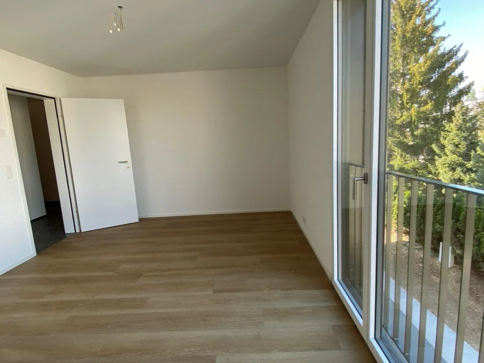 Wunderschöne 4.5 Zimmer-Wohnung im Herzen von Frick