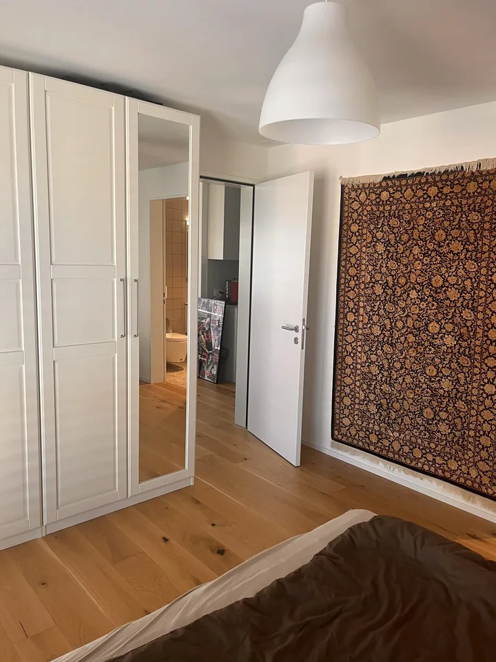 3 1/2 Zimmer exklusive Wohnung am Zürichsee mit Seezugang, gehoben