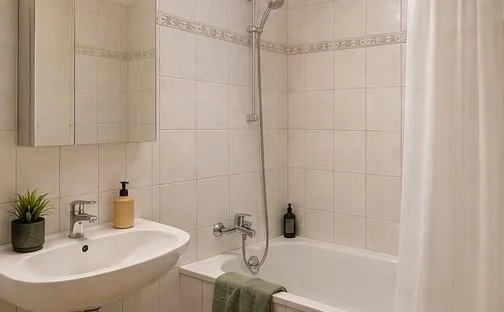 Waldrand, helle 3.5-Zimmer Wohnung in Zollikerberg