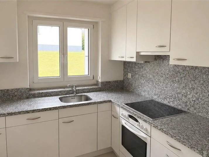 Waldrand, helle 3.5-Zimmer Wohnung in Zollikerberg