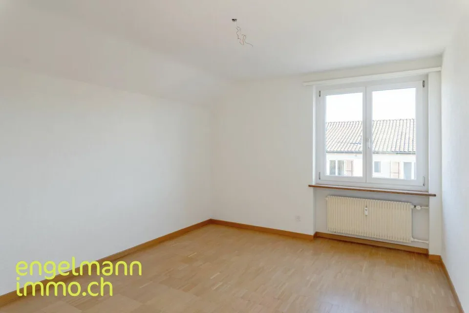 3 Zimmer-Dachwohnung / Appartement mansardé de 3 pièces