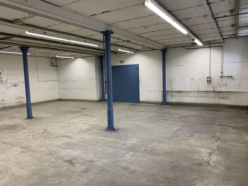 Werkstatt oder Lager gesucht? 210 m² mit optimaler Infrastruktur