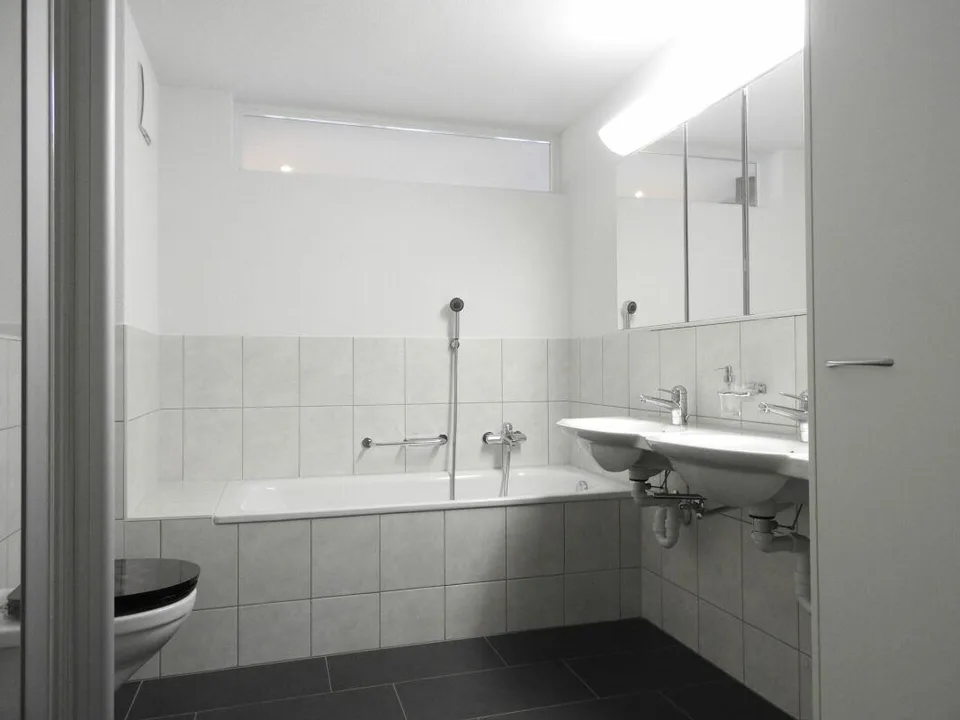 Schöne 3.5-Zimmer-Wohnung im Zentrum von Kappelen