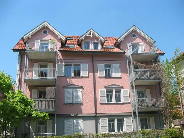 Aussenparkplatz