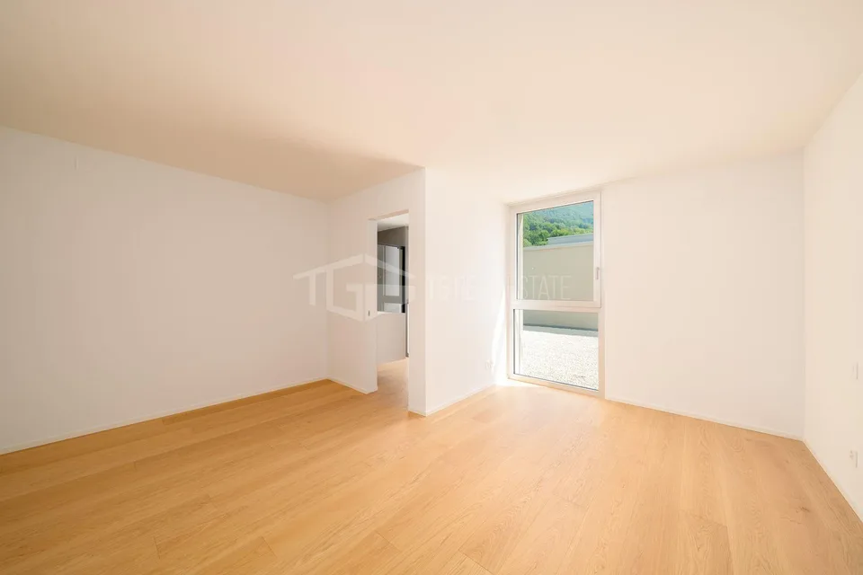 Maison moderne de 5.5 pièces avec jardin