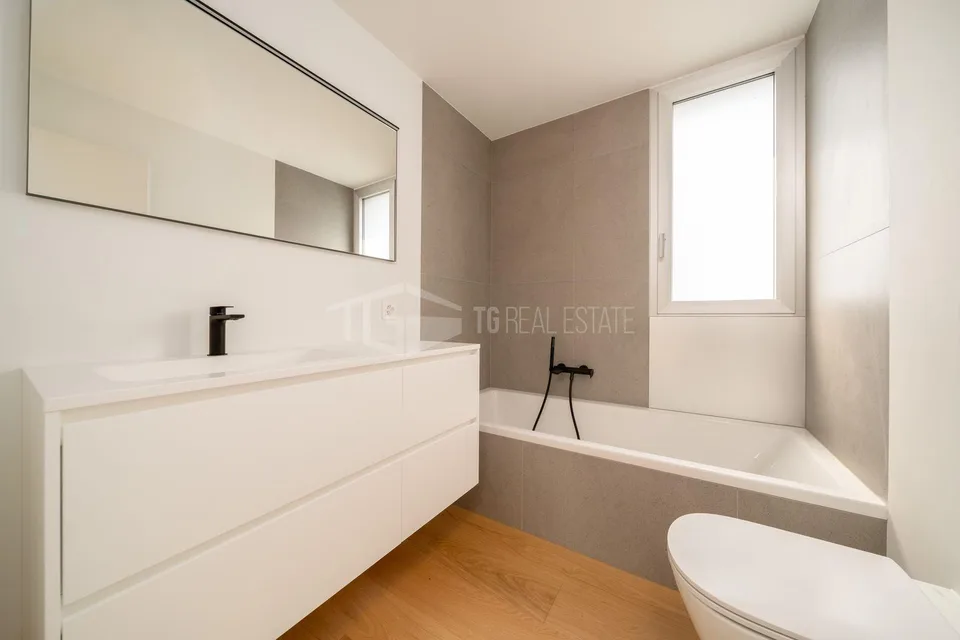 Maison moderne de 5.5 pièces avec jardin