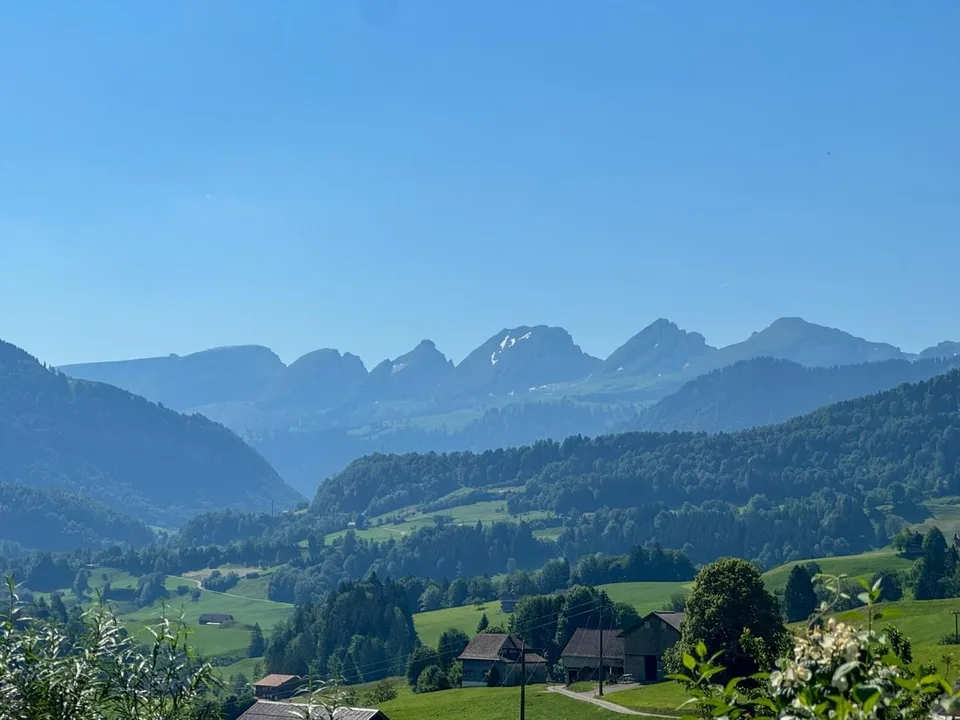 Familientraum im Grünen mit fantastischer Bergsicht