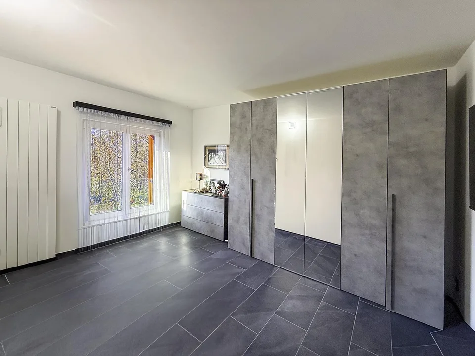 Zweitwohnsitz: 3,5-Zimmer-Wohnung, Panoramablick auf den Fluss Maggia – foto 12 di 17