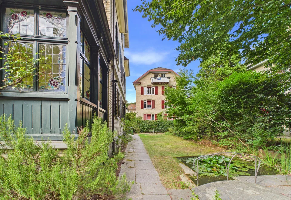 Historisches Juwel mit Gartenidylle an bester Lage
