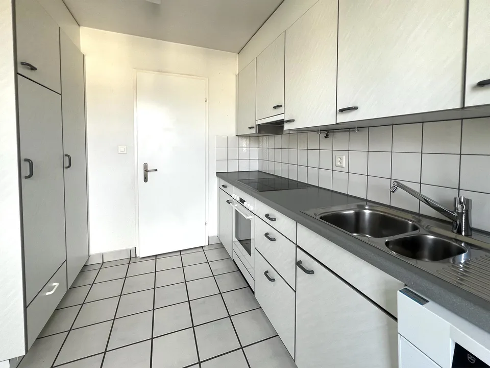 Attic apartment in Matthofring waiting for you!