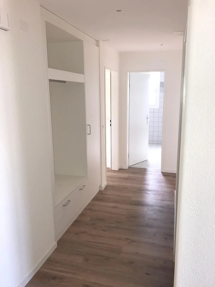 Sonnige und ruhige 3 1/2 Zi.-Whg. zu vermieten
