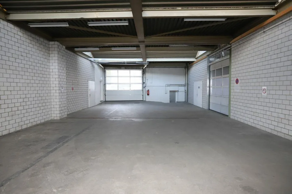 Gewerberaum / Lagerraum in Aadorf