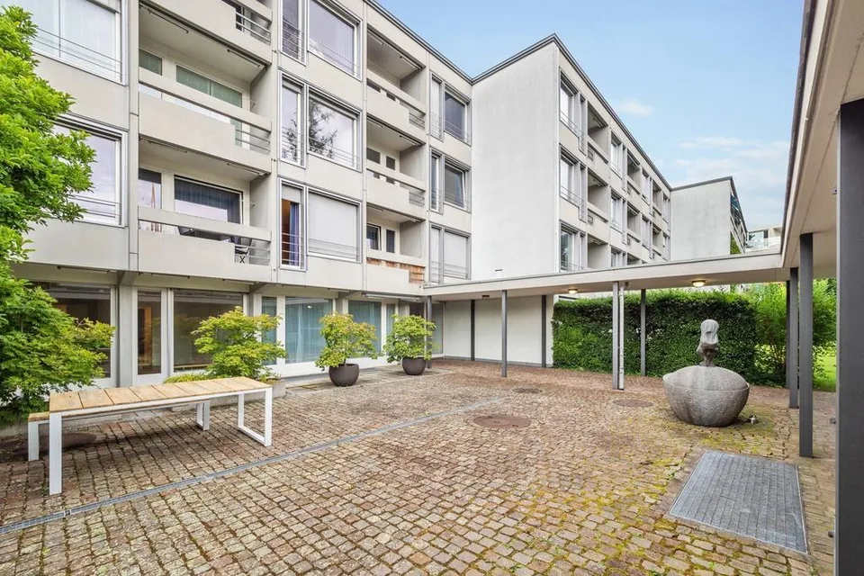 sehr sonnige Wohnung an ruhiger Lage