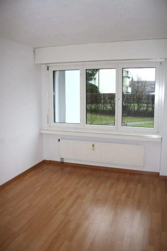 Grosszügige Hochparterre Familienwohnung