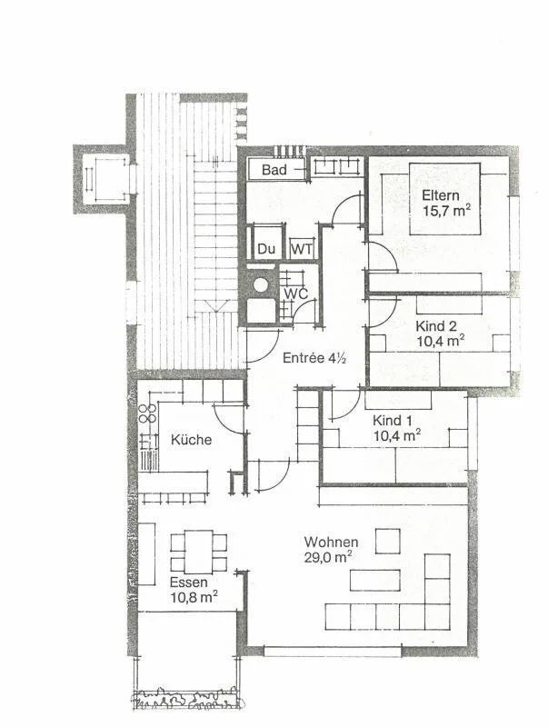 Grosszügige Hochparterre Familienwohnung