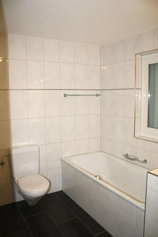 Grosszügige Hochparterre Familienwohnung