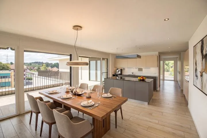 148 M² ATTIKABIJOU MIT 137 M² TERRASSE UND AUSSENSAUNA