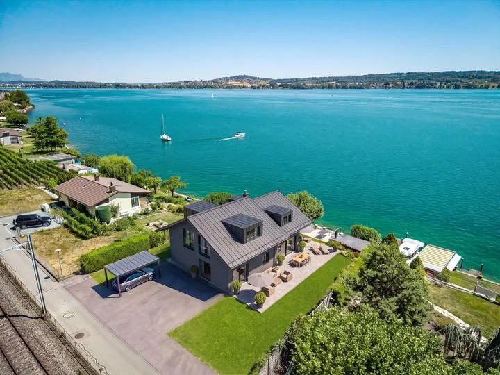 EINZIGARTIGE MÖGLICHKEIT AM BIELERSEE - 929 M² BAULAND MIT SEEZUGANG