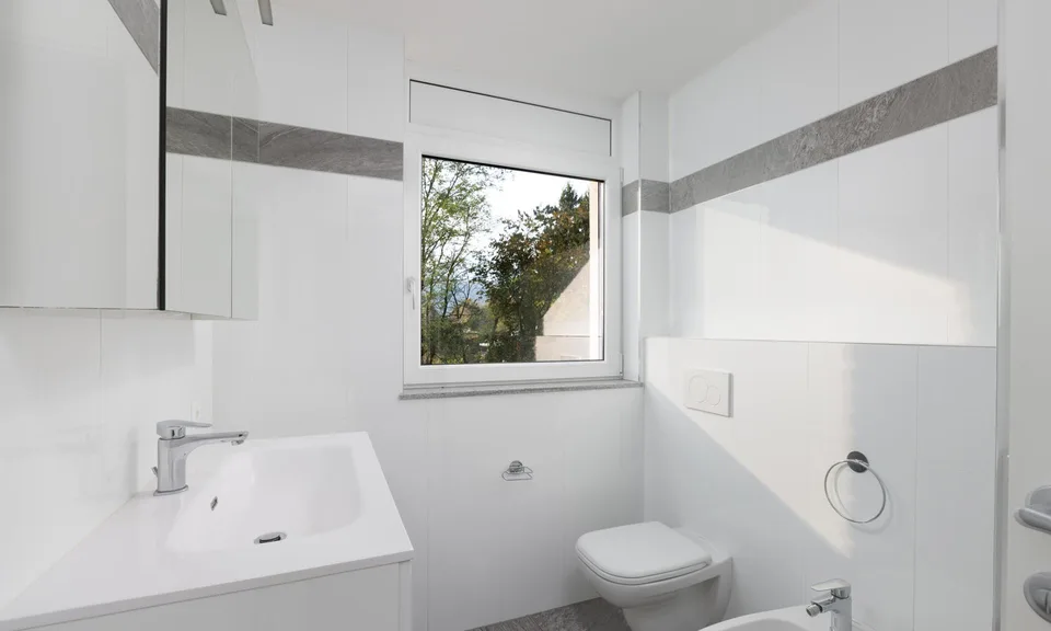 BRIGHT AND SPACIOUS 3.5-ROOM APARTMENT FOR RENT IN LUGANO CADRO