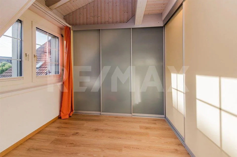 5 ½ ZIMMER ATTIKA-MAISONETTE-WOHNUNG MIT TERRASSE