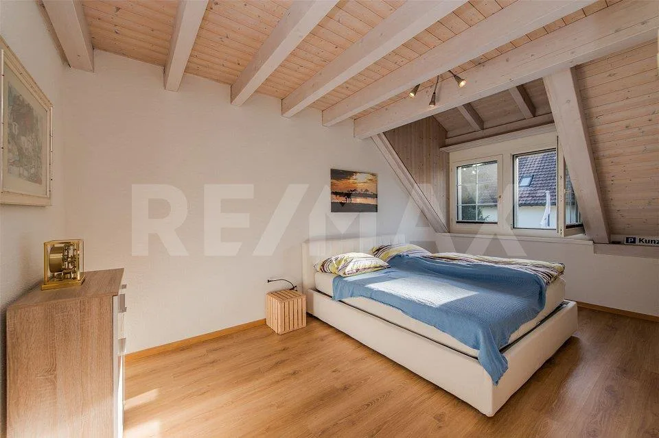 5 ½ ZIMMER ATTIKA-MAISONETTE-WOHNUNG MIT TERRASSE