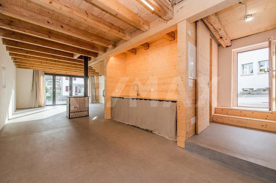 Detached 2 ½ room house in central location