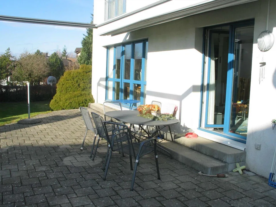 Freistehendes Einfamilienhaus an sehr ruhiger, zentraler Lage