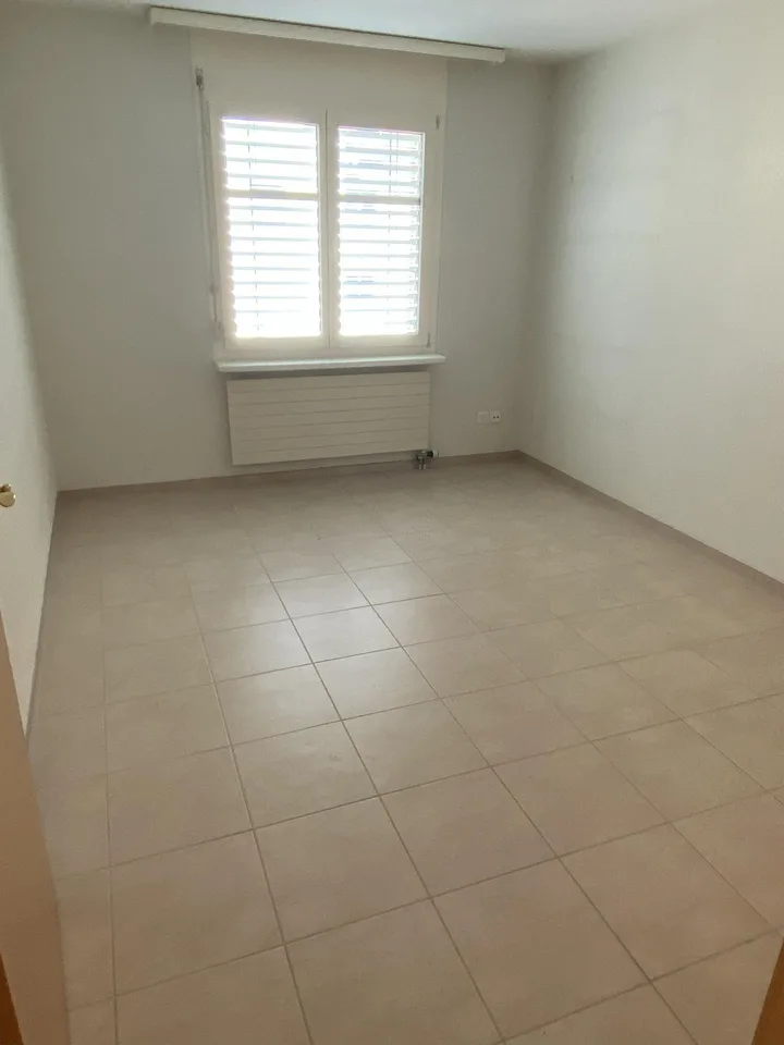 3 1/2-Zimmer-Wohnung an ruhiger, zentraler Lage in Seen zu vermieten