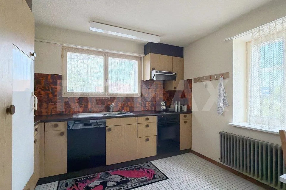 Renditeobjekt mit Potenzial – Freistehendes Mehrfamilienhaus nahe B...
