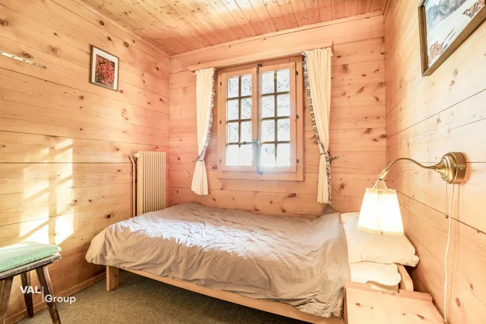 Charmant chalet sur Ayer avec parcelle constructible et vue imprenable
