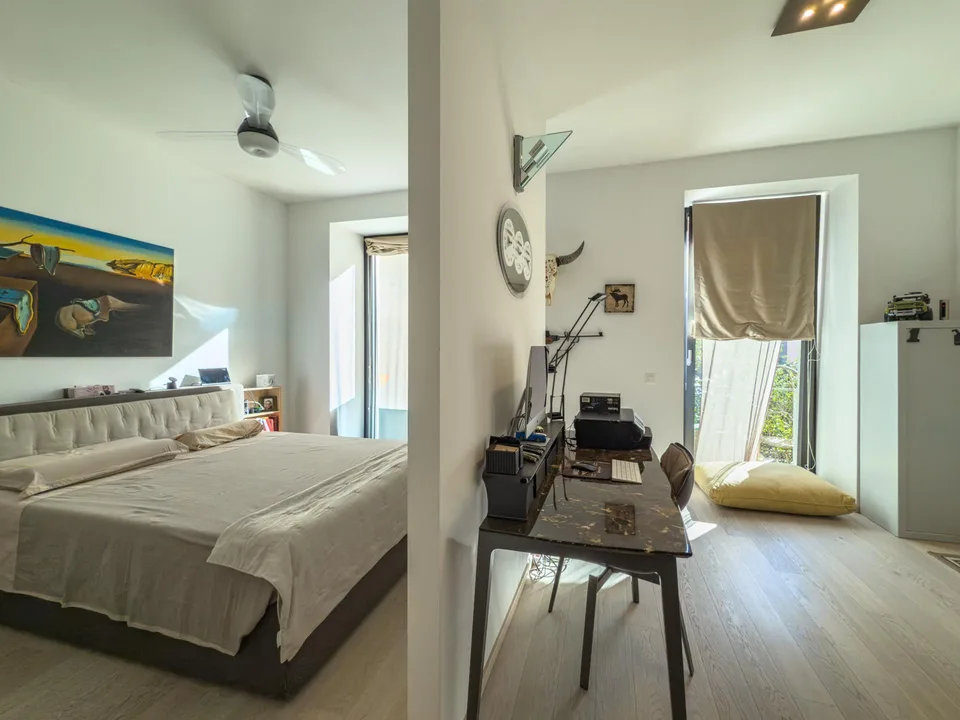 4.5 locali duplex in villa d’epoca a Castagnola