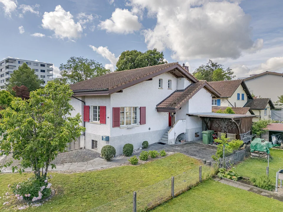 Charmantes Einfamilienhaus in Lyss