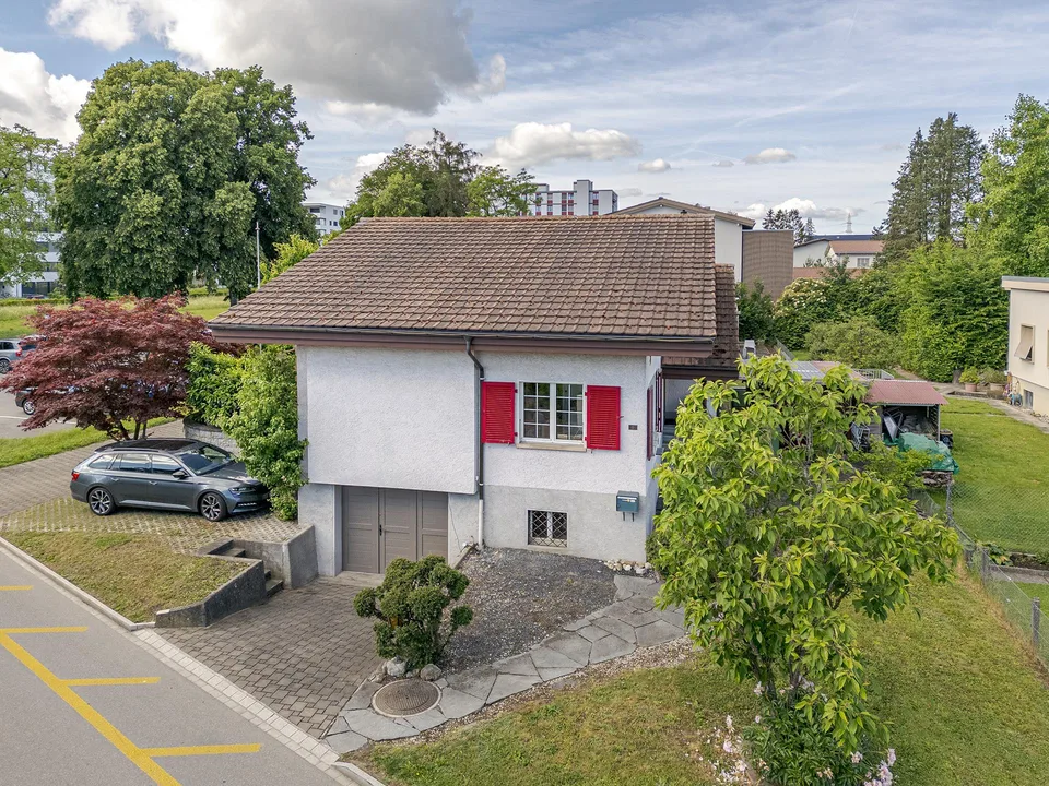 Charming single-family house in Lyss