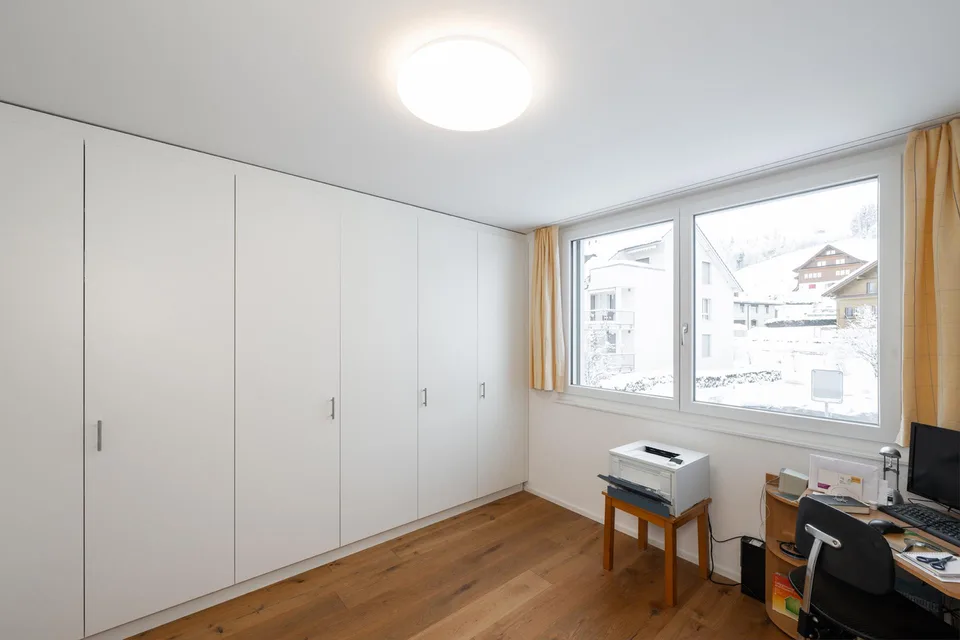 helle 4.5 Zimmer Wohnung