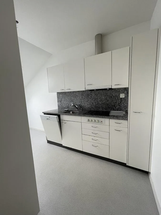 4.0 Zimmerwohnung in Münchenbuchsee